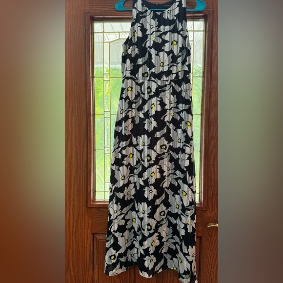Banana Republic Navy Floral Maxi Dress 4Petite - Picture 10 of 10
